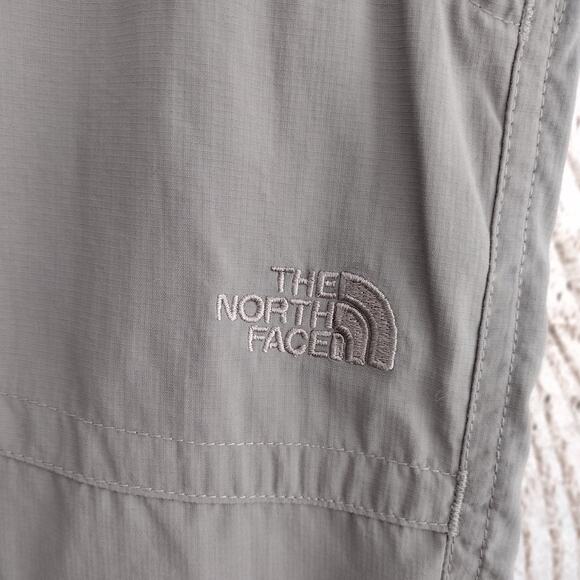 The North Face Gray Horizon Nylon Utility Capri/Cropped Pants UPF 30 Women's 10 - Picture 3 of 16